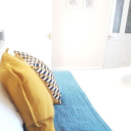 K Suites - Alder Road - Free Parking Southampton Eksteriør billede