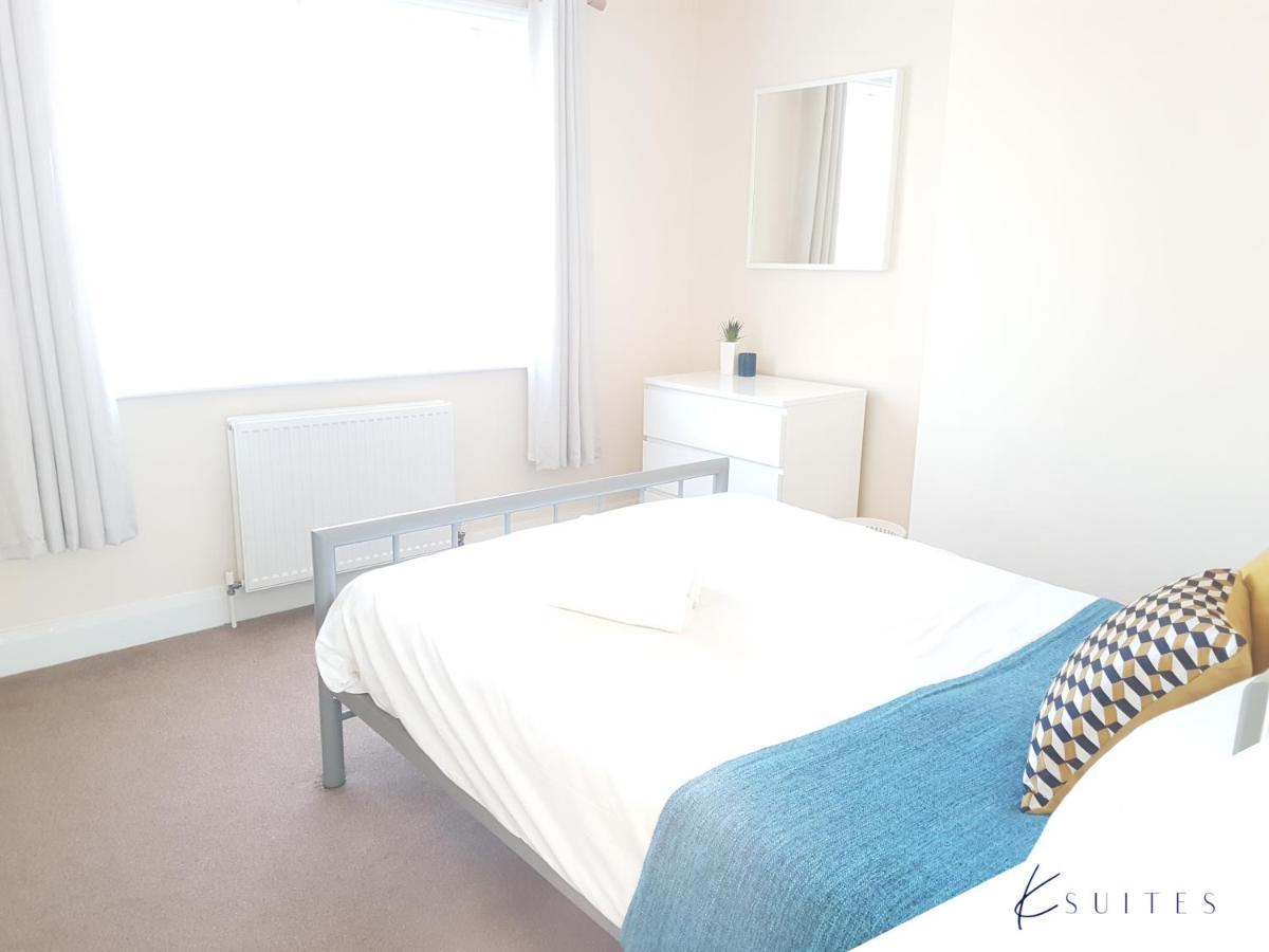 K Suites - Alder Road - Free Parking Southampton Eksteriør billede