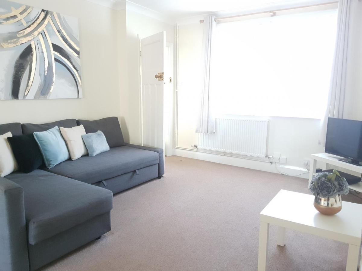 K Suites - Alder Road - Free Parking Southampton Eksteriør billede