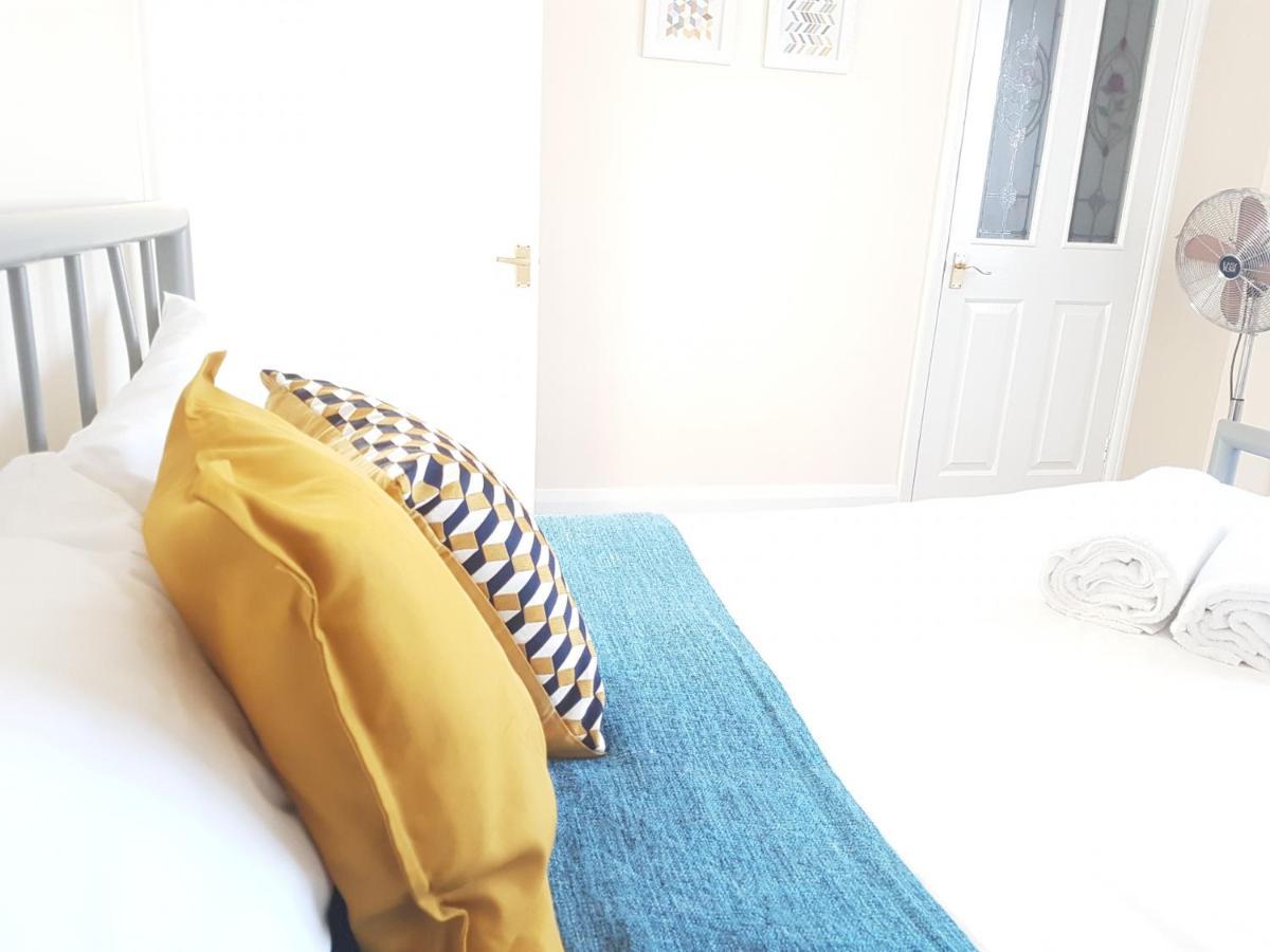 K Suites - Alder Road - Free Parking Southampton Eksteriør billede